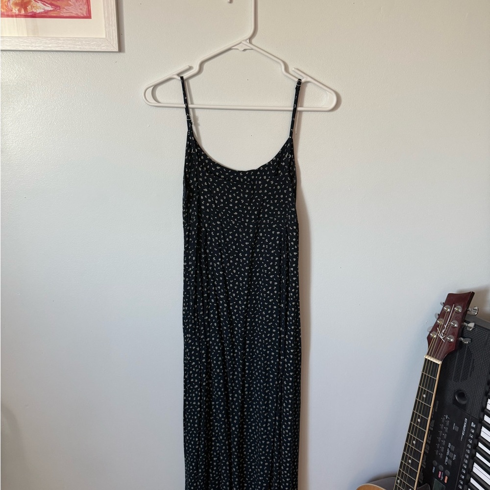 Brandy Melville Floral Maxi Dress
